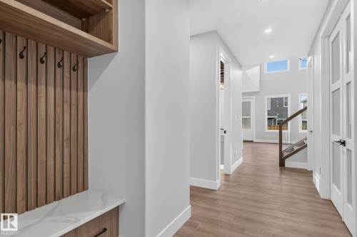 15 Hillwood Terrace, Spruce Grove, AB 