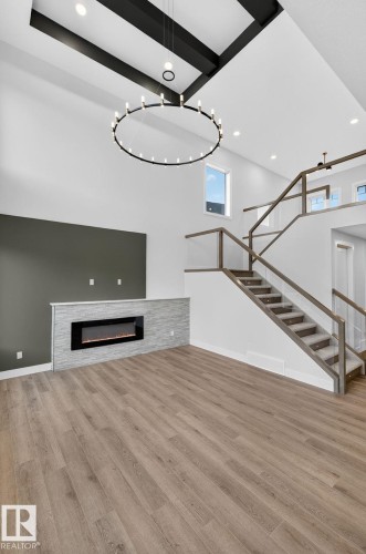 15 Hillwood Terrace, Spruce Grove, AB 