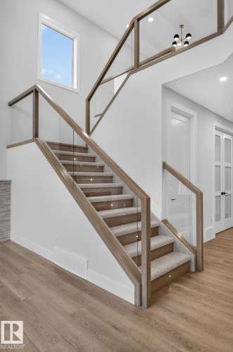 15 Hillwood Terrace, Spruce Grove, AB 
