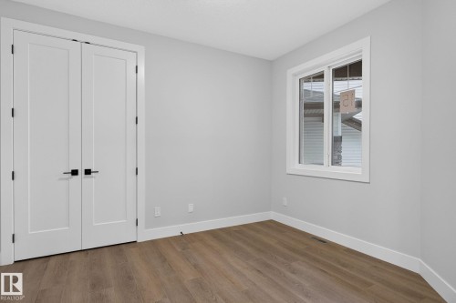 15 Hillwood Terrace, Spruce Grove, AB 