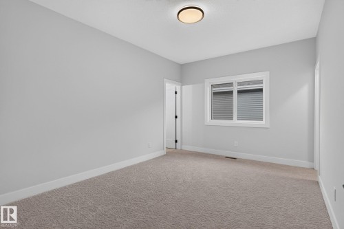 15 Hillwood Terrace, Spruce Grove, AB 
