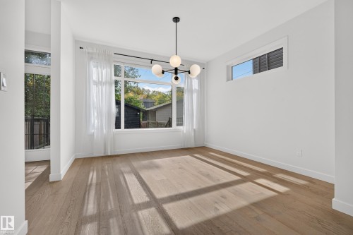 11207 75 Avenue Nw, Edmonton, AB 