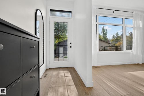 11207 75 Avenue Nw, Edmonton, AB 