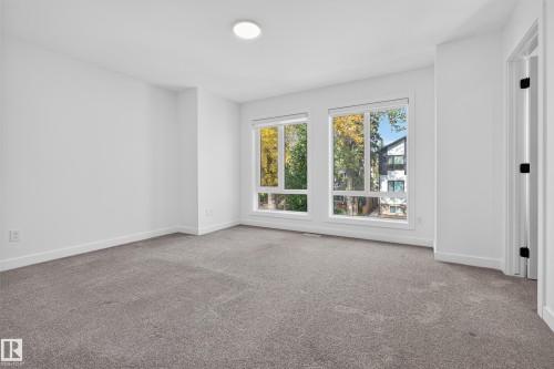 11207 75 Avenue Nw, Edmonton, AB 