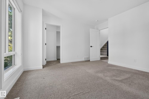 11207 75 Avenue Nw, Edmonton, AB 