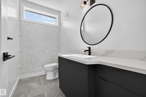 11207 75 Avenue Nw, Edmonton, AB 