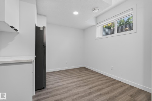 11207 75 Avenue Nw, Edmonton, AB 