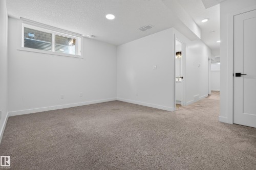 11207 75 Avenue Nw, Edmonton, AB 