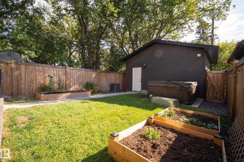 11207 75 Avenue Nw, Edmonton, AB 