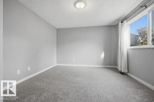 7143 180 Street Nw, Edmonton, AB 
