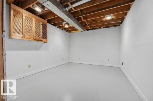 7143 180 Street Nw, Edmonton, AB 