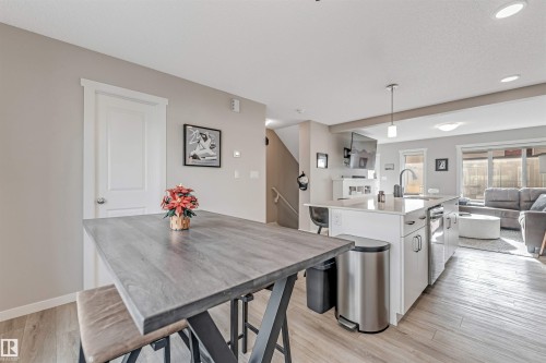 #110 1530 Tamarack Bv Nw, Edmonton, AB 