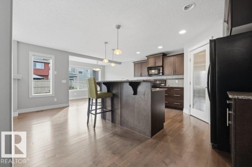 4413 Crabapple Landing Sw, Edmonton, AB 