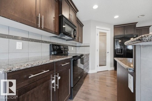 4413 Crabapple Landing Sw, Edmonton, AB 