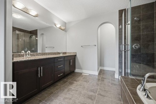 4413 Crabapple Landing Sw, Edmonton, AB 