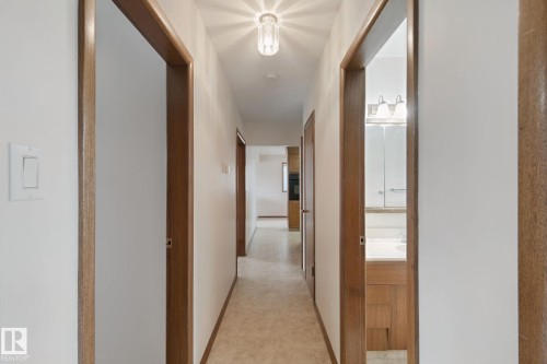 Additional content - 8424 70 Street Nw, Edmonton, AB 