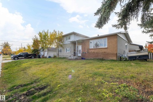 12808 92 Street NW  Edmonton, AB T5E 3R4