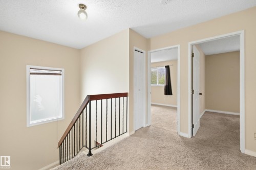 10440 16 Avenue Nw, Edmonton, AB 