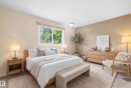 10440 16 Avenue Nw, Edmonton, AB 