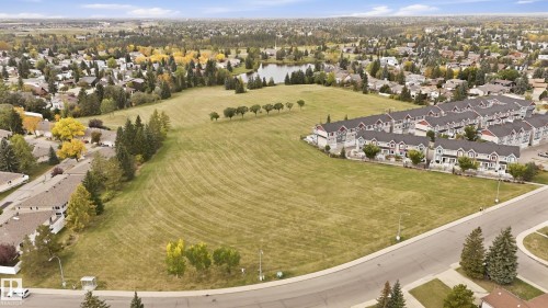 10440 16 Avenue Nw, Edmonton, AB 