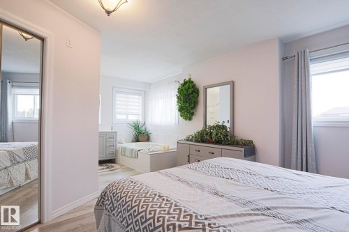 4424 124 Avenue Nw, Edmonton, AB 