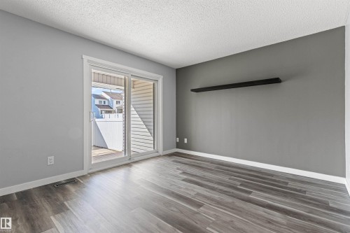 50 Woodvale Village Nw, Edmonton, AB 