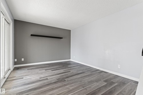 50 Woodvale Village Nw, Edmonton, AB 