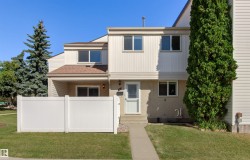 50 WOODVALE Village NW  Edmonton, AB T6L 1W4