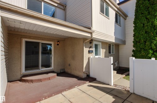 50 Woodvale Village Nw, Edmonton, AB 