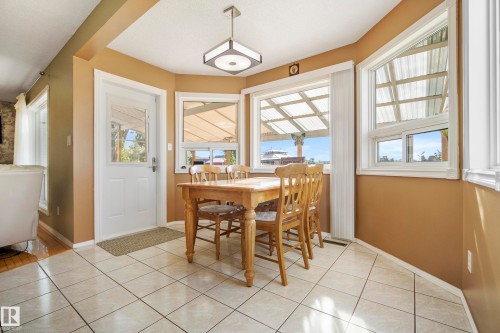 38 Deane Crescent, St. Albert, AB 