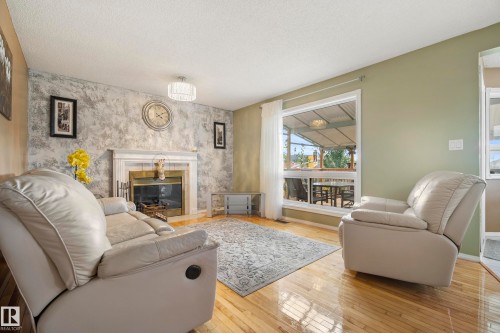 38 Deane Crescent, St. Albert, AB 