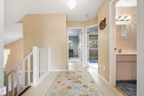 38 Deane Crescent, St. Albert, AB 