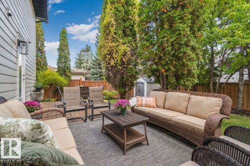 98 Wolf Crescent Nw, Edmonton, AB 