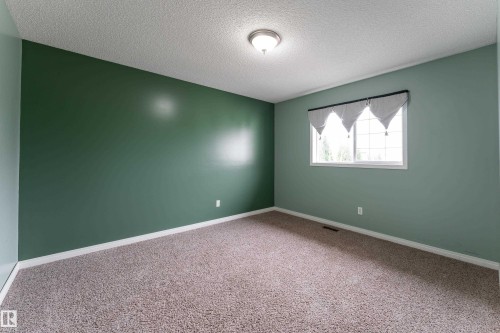 55 Catalina Drive, Sherwood Park, AB 