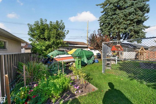 3526 122 Avenue Nw, Edmonton, AB 
