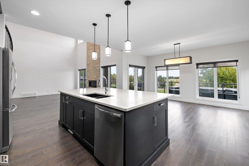 #207 54302 Rge Road 250, Rural Sturgeon County, AB 
