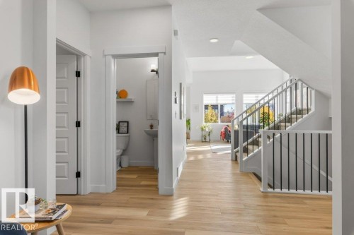 56 Raspberry Road, St. Albert, AB 