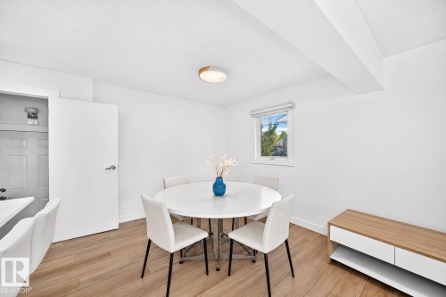 16110 82 Avenue Nw, Edmonton, AB 