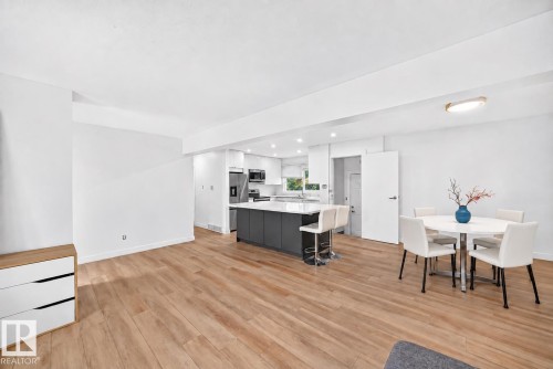 16110 82 Avenue Nw, Edmonton, AB 