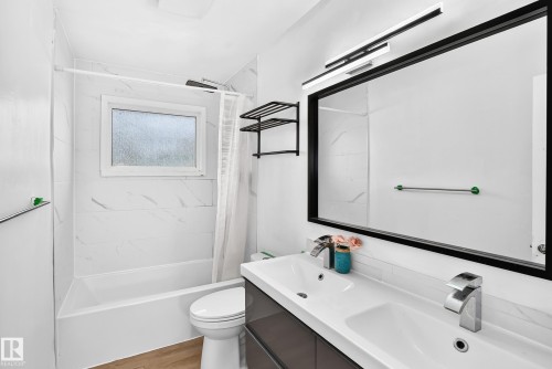 16110 82 Avenue Nw, Edmonton, AB 