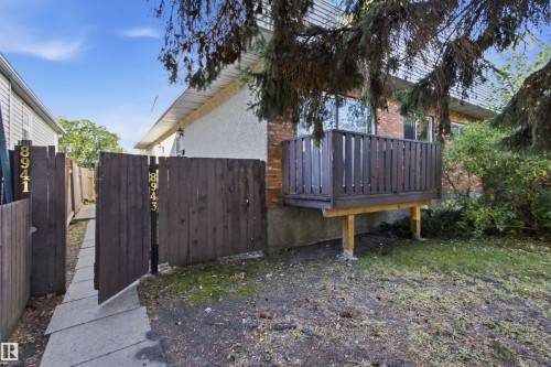 8945 78 Avenue Nw, Edmonton, AB 