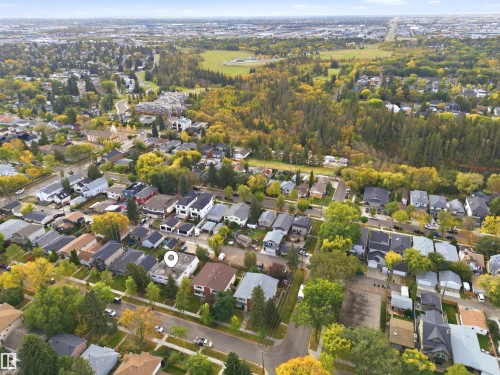 8945 78 Avenue Nw, Edmonton, AB 