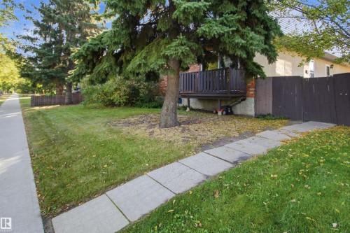 8945 78 Avenue Nw, Edmonton, AB 