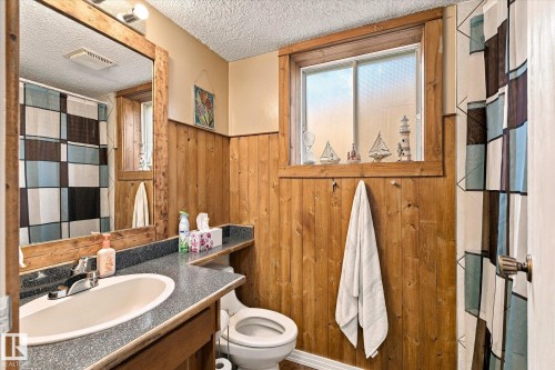 4328 38 Street Nw, Edmonton, AB 