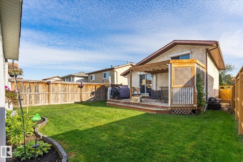 4328 38 Street Nw, Edmonton, AB 