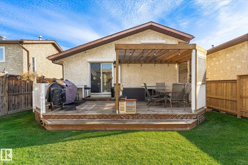 4328 38 Street Nw, Edmonton, AB 