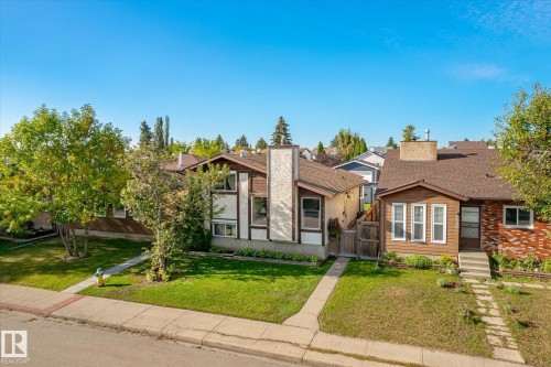 4328 38 Street Nw, Edmonton, AB 