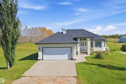 4615 17 Street SW  Edmonton, AB T6X 2P9