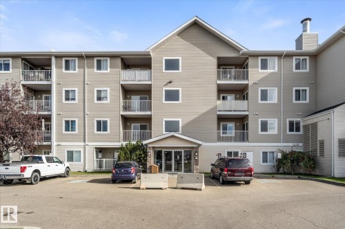 #109 4309 33 ST  Stony Plain, AB T7Z 0C4