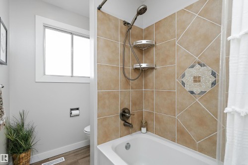 800 Lee Ridge Road Nw, Edmonton, AB 